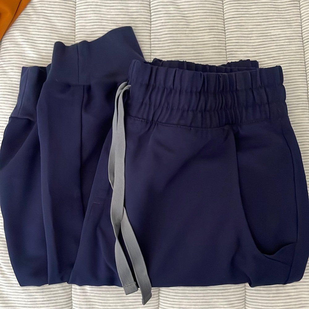 Figs scrub pants